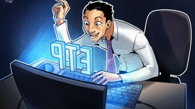 Stablecoins, ETPs and Legislation Key Themes for Crypto Returns in Stablecoins, ETPs and Legislation Key Themes for Crypto Returns in Q4