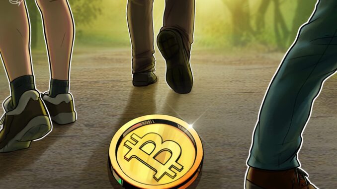 $358M Bitcoin ETF Outflow, Shifting Gold Correlation Add To Traders’