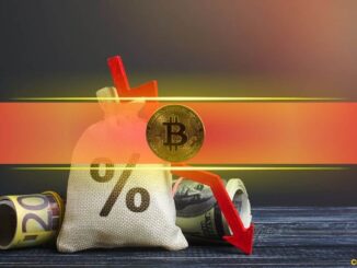 Bitcoin Drifting Toward the Long-Term Holder Pain Point: Analysts