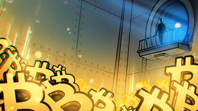 BTC Price Trades at $66K With 44% of Supply Now in the Red