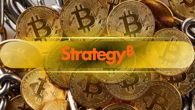 Analyst Blasts Strategy After CEO Signals New Priority Beyond Bitcoin